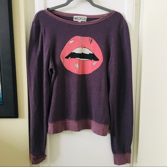 💜WILDFOX💜 Lips Sweater - Picture 6 of 7